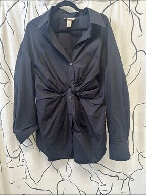 H&M Trend Twist-Front Button-Up Shirt